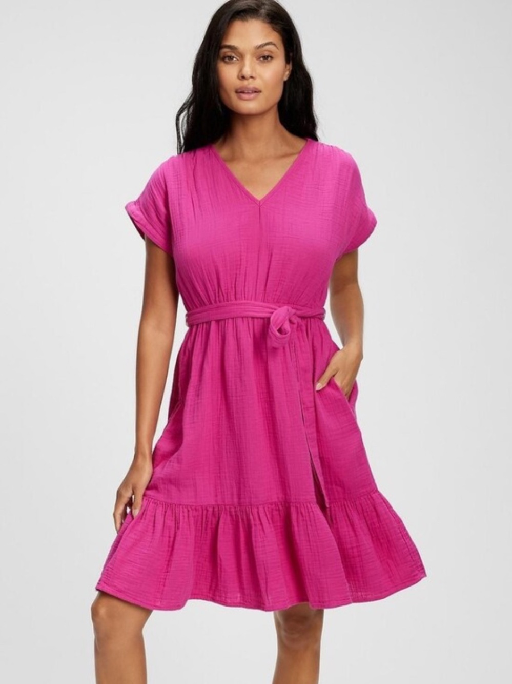 NWOT Gap short sleeve v neck dress size large